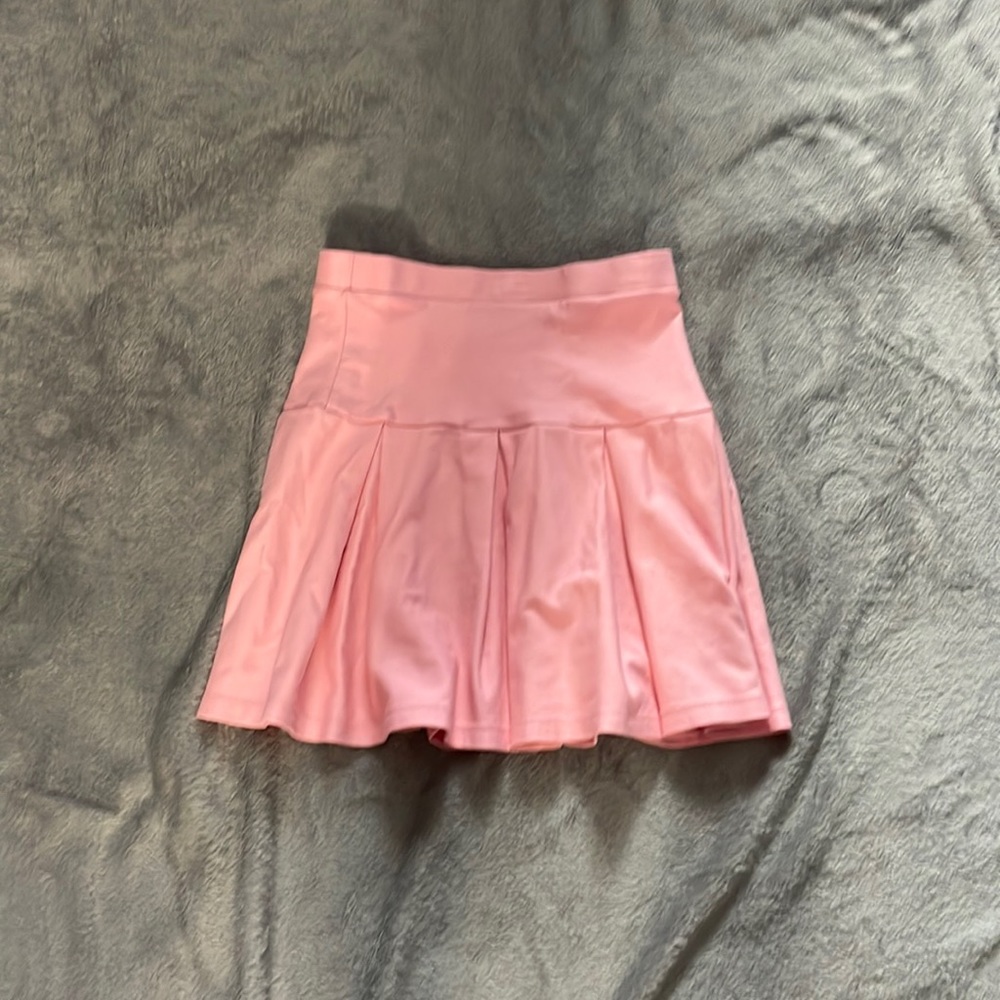 Juniors pink altered state XS skirt